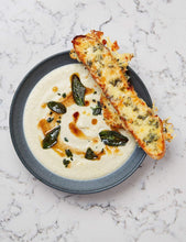 Load image into Gallery viewer, Gordon Ramsay's Cookbook Collection (Quick &amp; Delicious and Ultimate Cookery Course) 2 Books Set - Non Fiction - Hardback