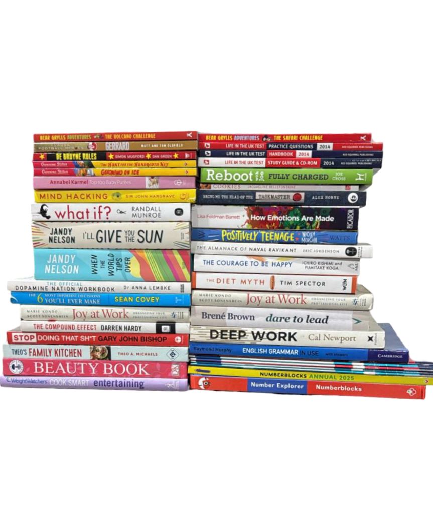 JOBLOT NUMBER 107: 35 Mixed Books Collection - Paperback - I 22