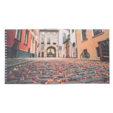 Load image into Gallery viewer, LEGO Minifigure Photography: Photo Tricks For Your Bricks! - Ages 7-10 - Hardback
