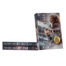 Load image into Gallery viewer, The 5th Wave Series by Rick Yancey 3 Book Collection Set - Ages 12+ - Paperback - Bangzo Books Wholesale